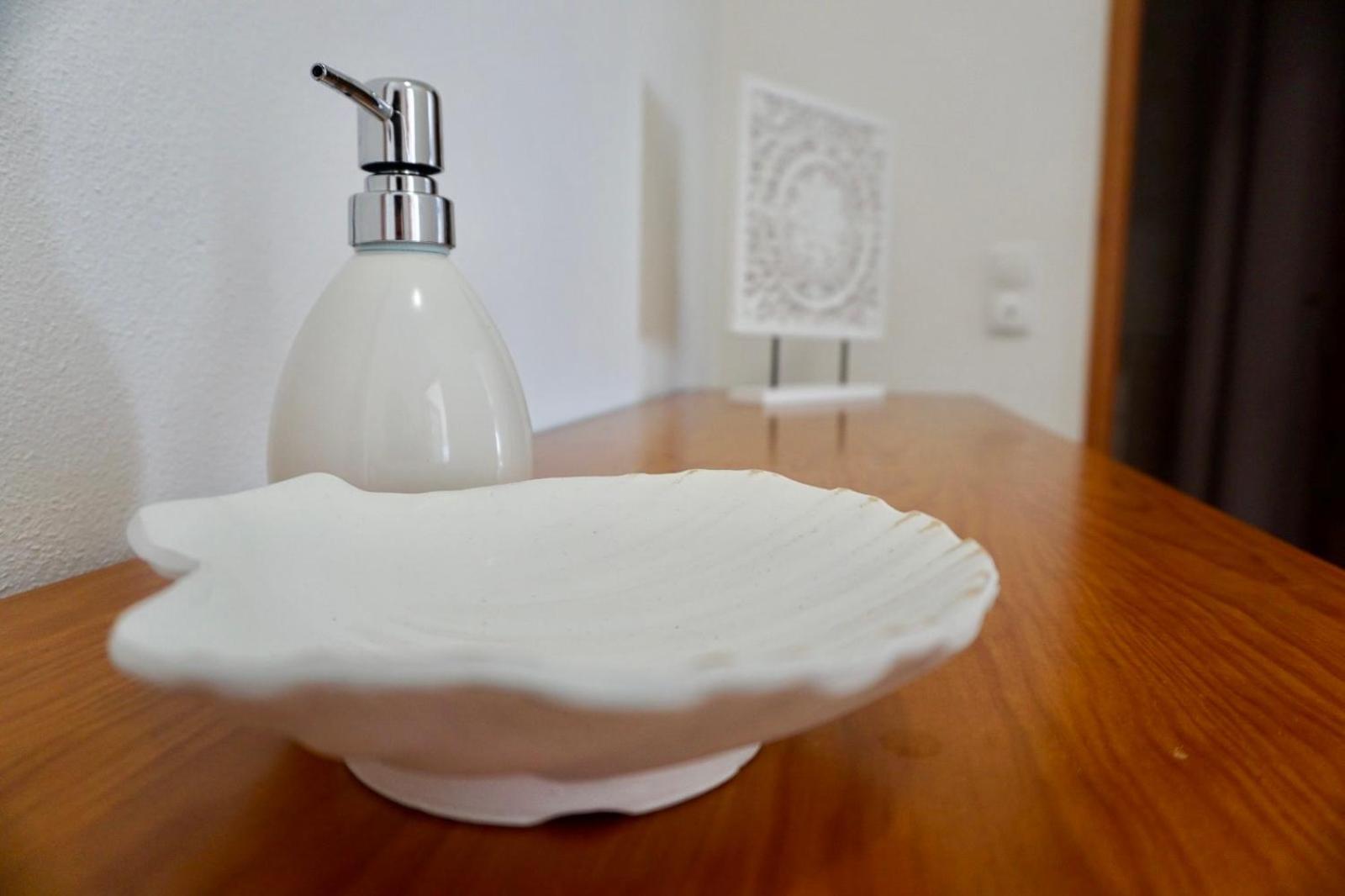 Appartamento Cozy Alvor Retreat - Sunset Balcony, Wi-Fi & Ac Esterno foto