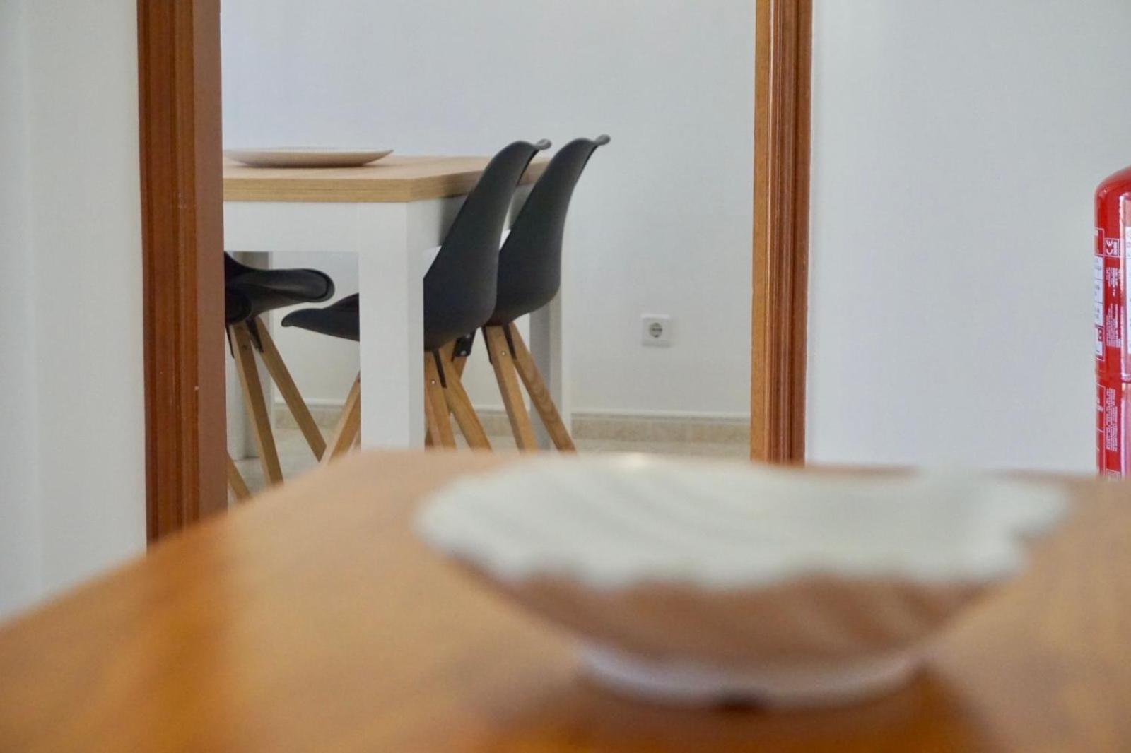Appartamento Cozy Alvor Retreat - Sunset Balcony, Wi-Fi & Ac Esterno foto